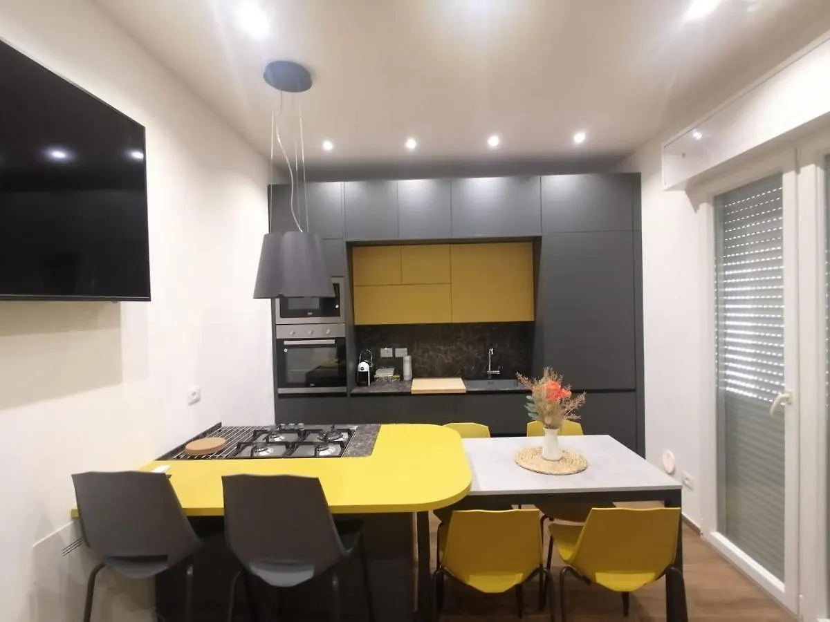 アパート 0541 Guest House リミニ
